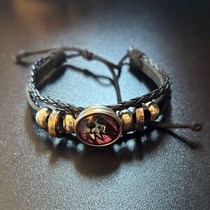 Elegant Black and Silver Women's Bracelet